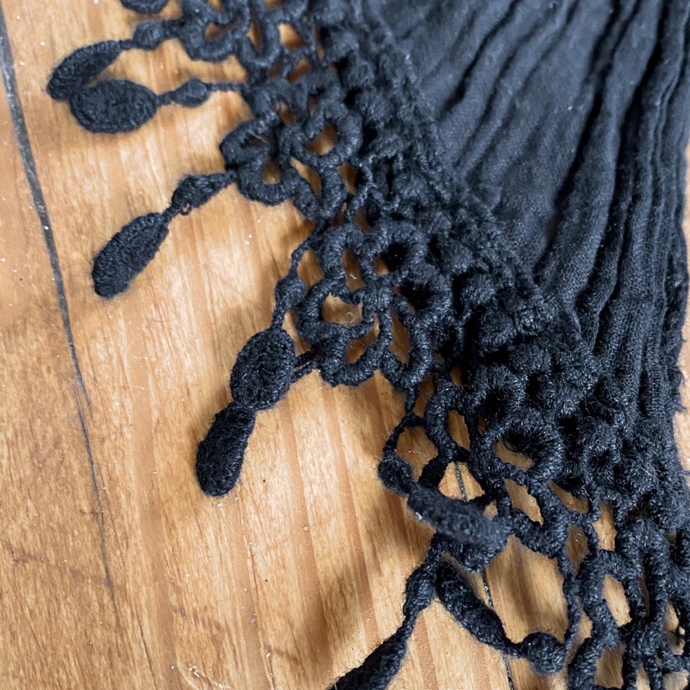 Scarf - Picture 3 of 4
